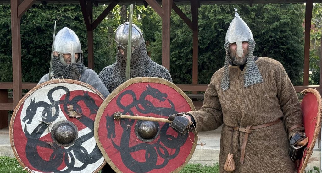 Na zdjęciu rycerze czasów średniowiecza